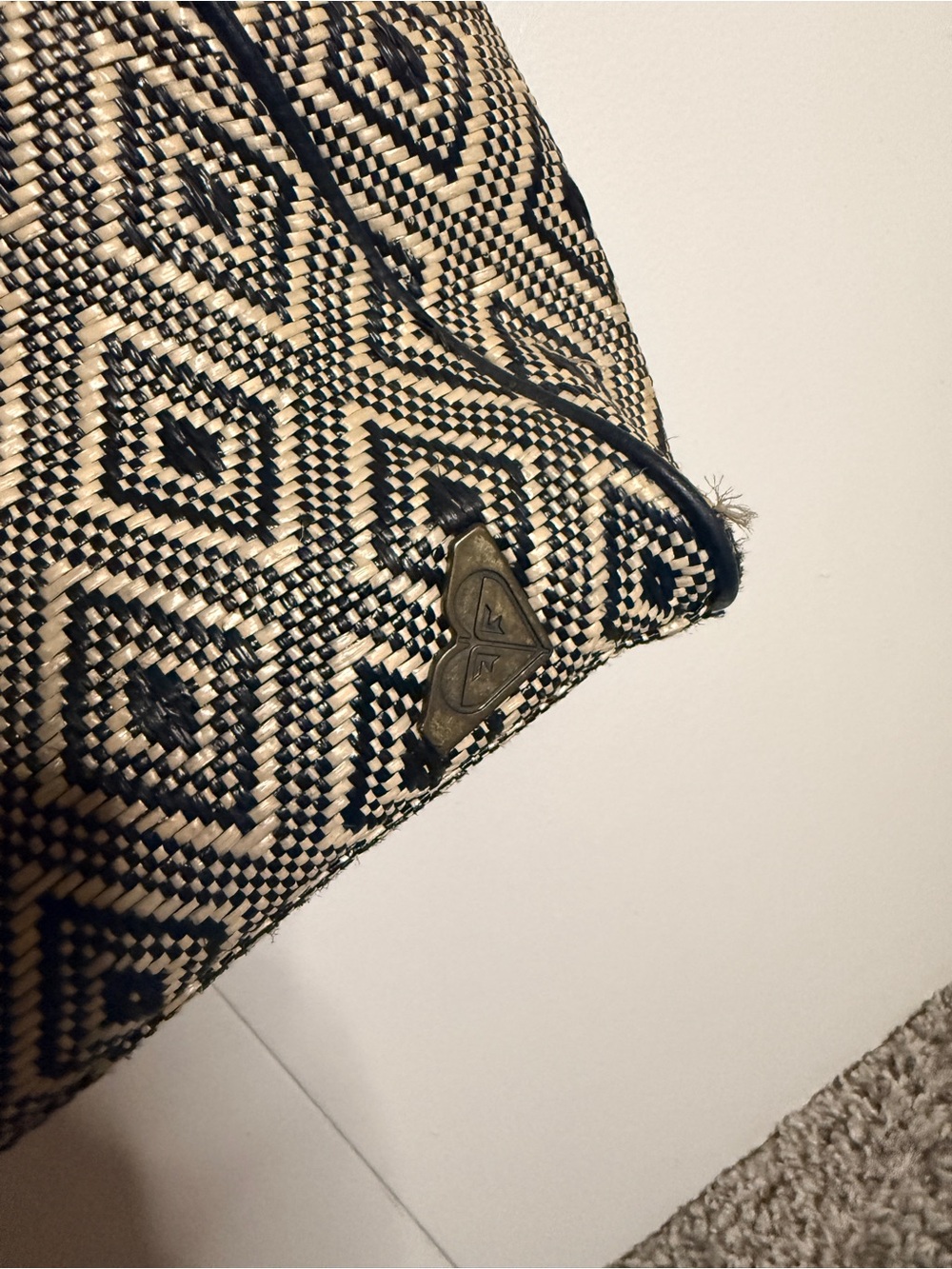 Roxy Woven Diamond Tote Bag with Tassel - Picture 2 of 8